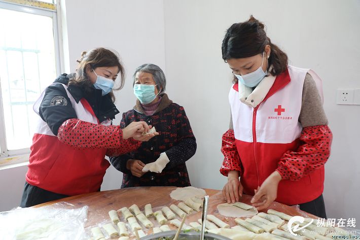 志愿服务活动走进敬老院