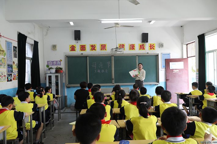 情系五月，感恩母亲