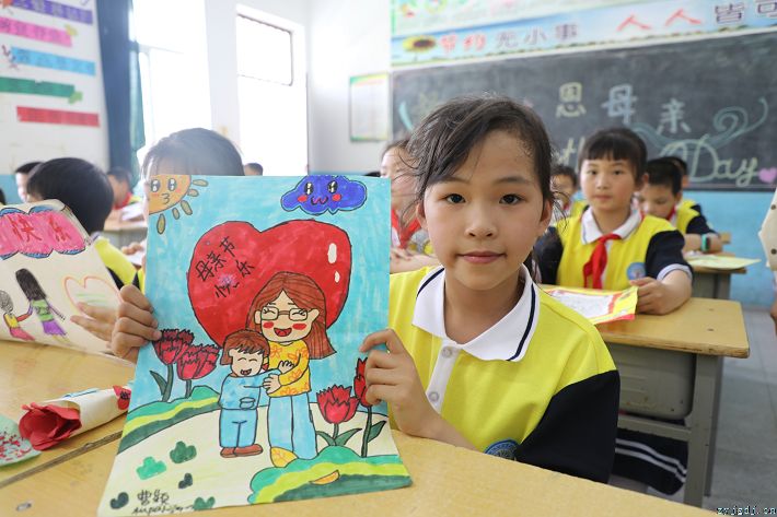 情系五月，感恩母亲