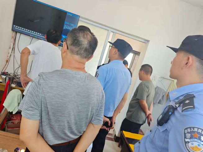 白柳镇多部门联合开展校园安全大检查 护航开学季